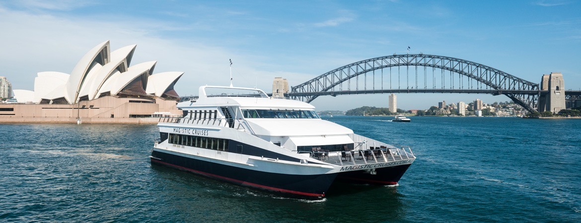 Sydney Harbour Luncheon Cruise with Magistic Cruises