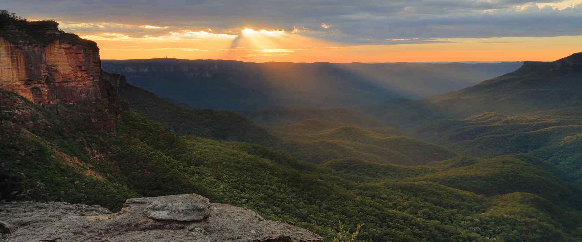 Overlooking the Blue Mountains